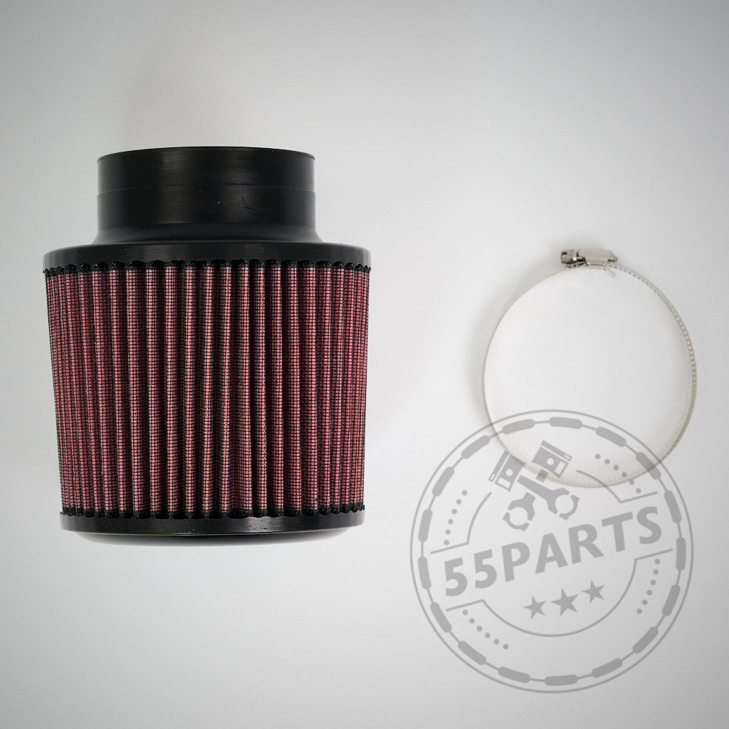 Austauschfilter für die B58/S58 und N55 offene Ansaugung von 55Parts, roter zylindrischer Luftfilter mit Metallklemme auf weißer Fläche, 55Parts Logo in der Ecke.