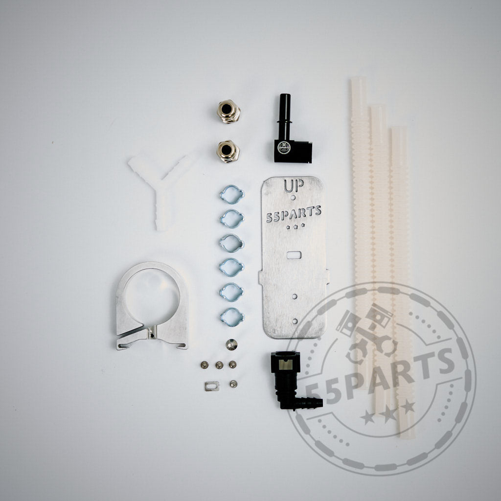 Sortierte Metall- und Kunststoffteile, Schlauchverbindungen und Kabelbinder von 55Parts für die Stage 3 Upgrade Benzinpumpe LPFP DIY Kit oder komplette Pumpe, für BMW Modelle.