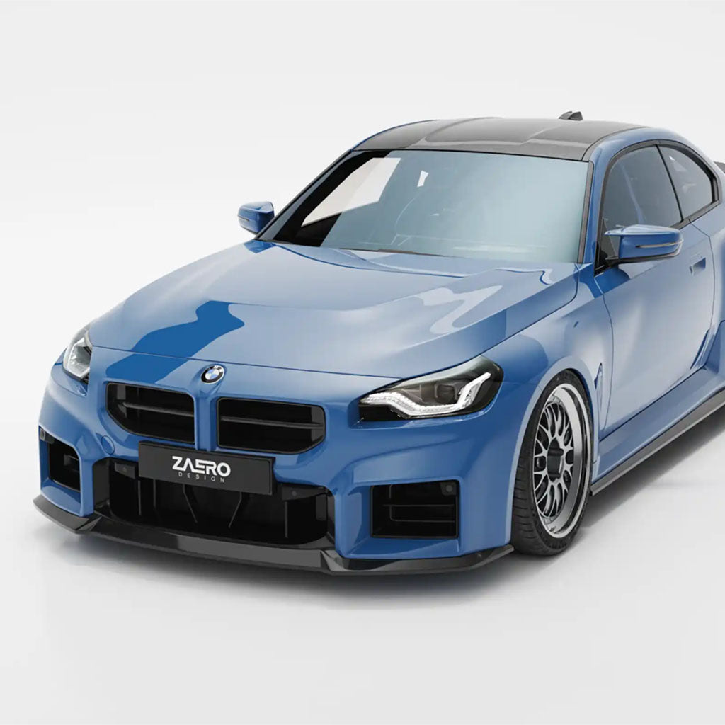 Blauer BMW M2 G87 mit schwarzem Dach, silbernen Felgen und dem ZAERO Design EVO-S Frontgrill (passend für BMW M2 G87) von ZAERO auf weißem Hintergrund.