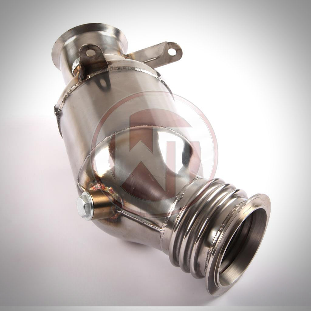 Das Wagner Tuning 3" Downpipe mit 200-Zellen-Katalysator passt passend für BMW M135i, 335i(x) und 435i(x) N55 F-Serie (bis 06/2013). Mit Schweißverbindungen und Sensoranschluss – ideal für FBO-Setups.