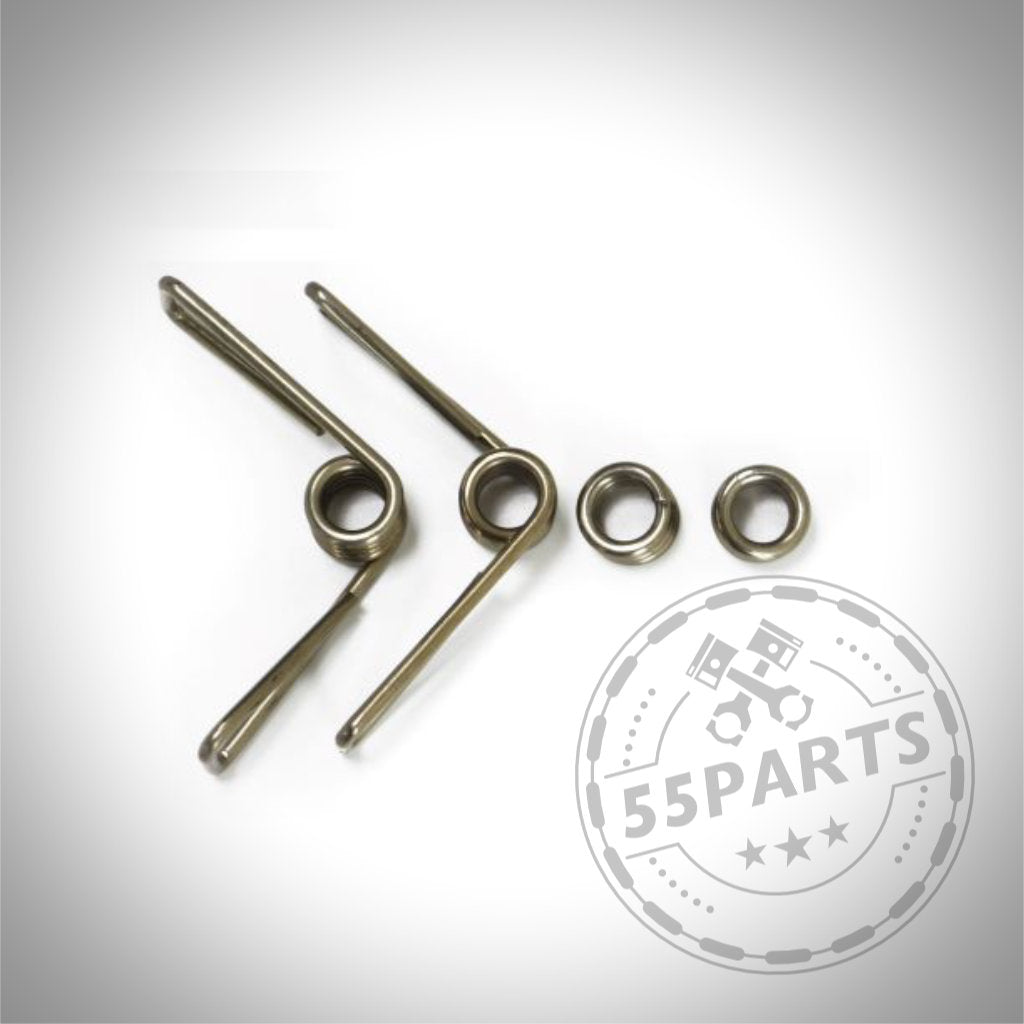 Drei AP Racing Pro 5000R Bremssättel (CP9440/9448/9449/9660/9665/9668) mit Anti-Rattle-Zubehör und Belag-Vorspannkit werden auf weißem Hintergrund mit dem 55Parts-Logo angezeigt, ideal für den Renneinsatz.