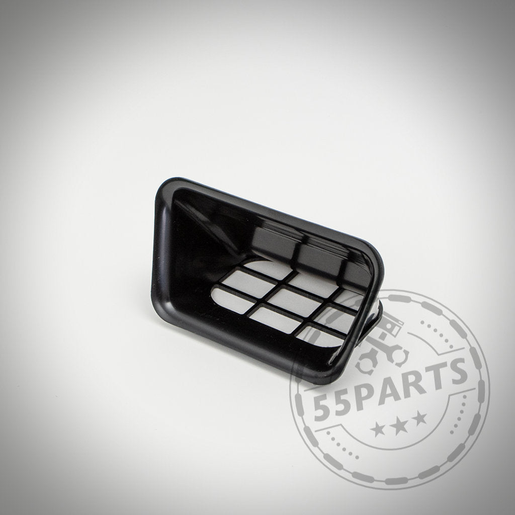 Der 55Parts Exclusive Airscoop Lufteinlass (mit Zertifikat) für die meisten BMW F-Serien-Modelle ist in Schwarz mit einem Gittermuster auf hellem Grund dargestellt und trägt das 55Parts Wasserzeichen.