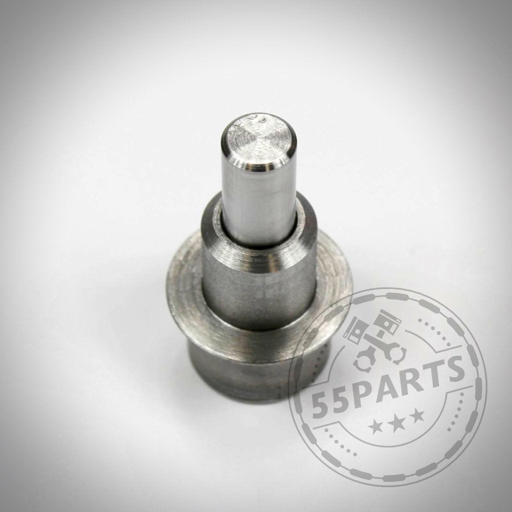 Das 55Parts Exklusive Stahl EMS inkl. gehärtetem Dorn, passend für BMW 135i, 335i(x) N54, ist ein silbernes Schwungrad mit Bohrungen und Verzahnung der Marke 55Parts, abgebildet auf weißem Hintergrund.