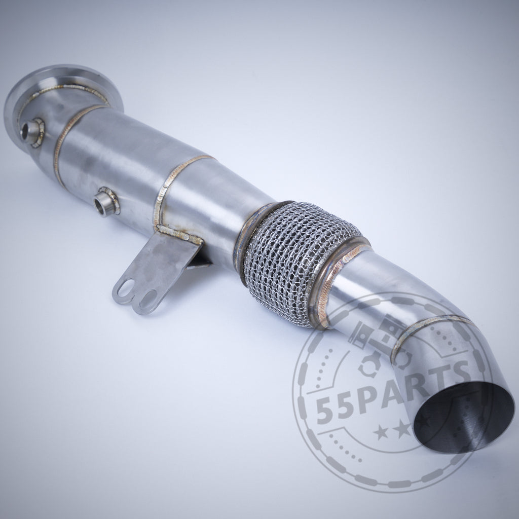 Die Katlose Catless Downpipe B58 passt passend für BMW M140i, 240i, 340i, 440i, 540i, 640i, 740i, X3 &amp; X4 F/G Series. Verfügt über einen Mesh-Flex-Abschnitt für Abgassysteme – ideal für FBO-Setups auf hellem Hintergrund.